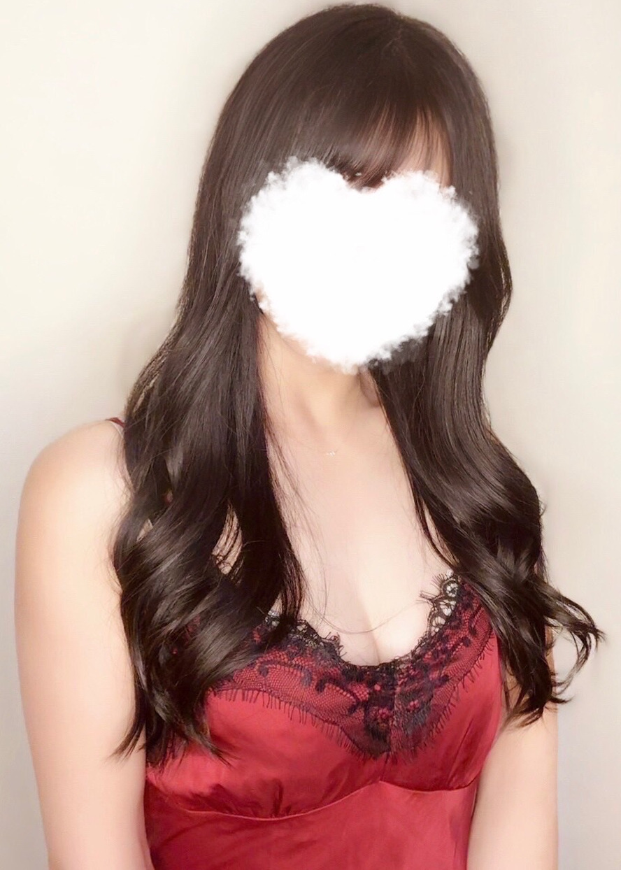結城れいな